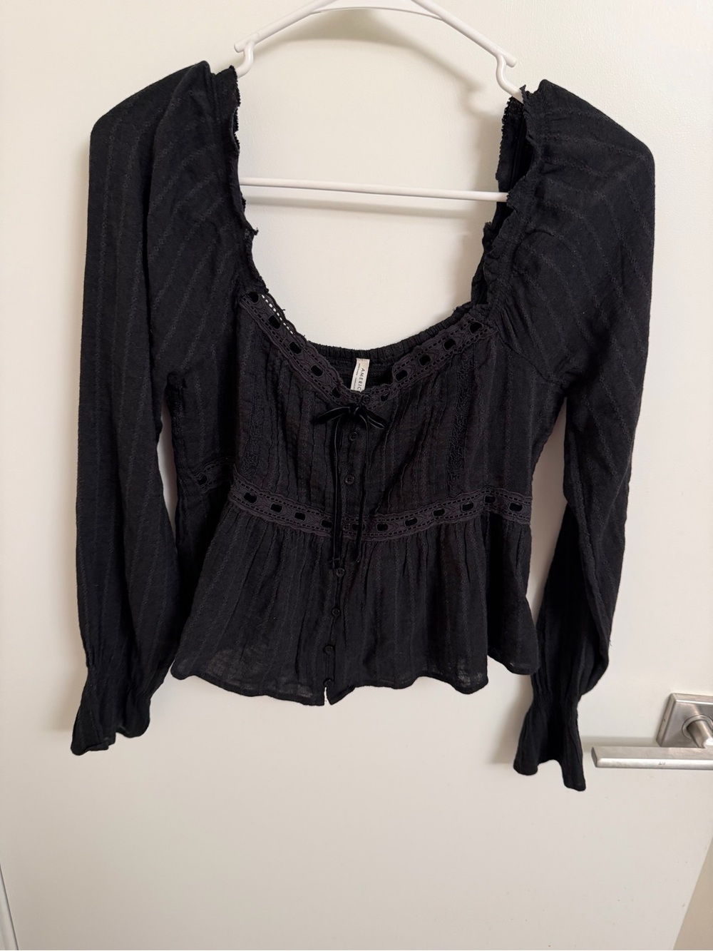 American Eagle Outfitters Black Peasant Lace-Trim Blouse